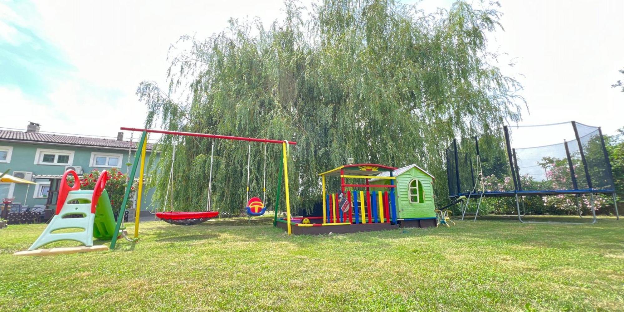 Green Place Portoroz Rc Екстер'єр фото
